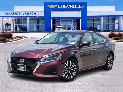 Used 2024 Nissan Altima 2.5 SV