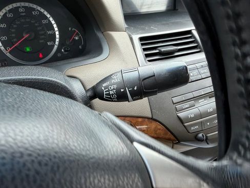 Used 2010 Honda Accord EX-L image 14