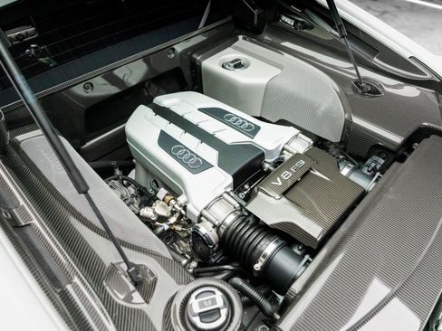 Used 2009 Audi R8 V8 image 46