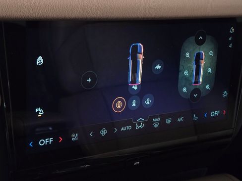 New 2026 Lincoln Navigator L Black Label AWD/4WD image 27