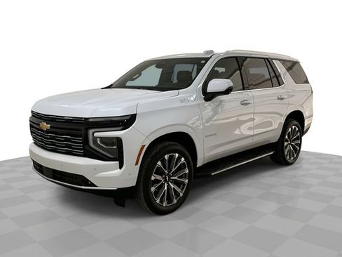 Used 2026 Chevrolet Tahoe High Country w/ Sun And Tow Package RWD image 1