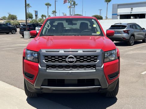 Used 2025 Nissan Frontier SV RWD image 8