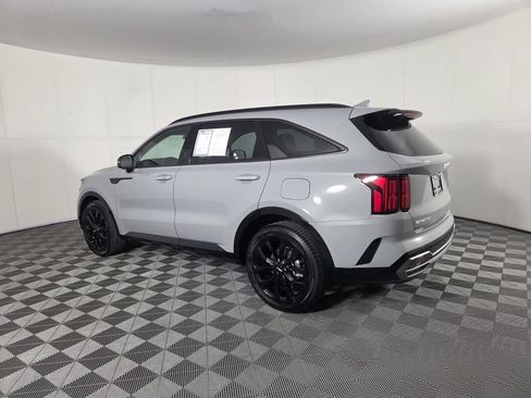 Used 2023 Kia Sorento SX FWD image 7