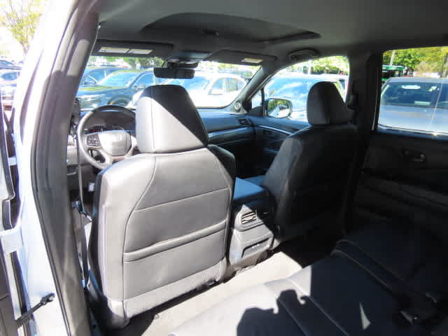 Certified 2024 Honda Passport EX-L image 13