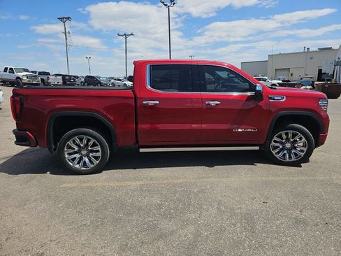 Used 2024 GMC Sierra 1500 Denali w/ Denali Reserve Package AWD/4WD image 6