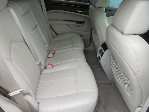 Used 2016 Cadillac SRX Performance w/ Driver Awareness Package image 18