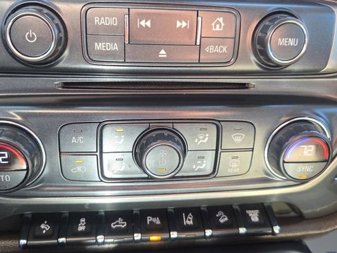 Used 2018 Chevrolet Silverado 2500 LTZ w/ Duramax Plus Package image 34