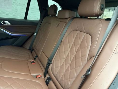 Used 2023 BMW X5 xDrive40i w/ Premium Package AWD/4WD image 22