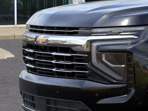 New 2026 Chevrolet Suburban LT w/ Comfort Package image 13