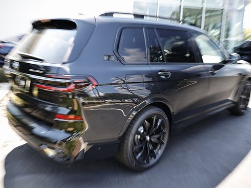 New 2026 BMW X7 xDrive40i w/ M Sport Package image 4