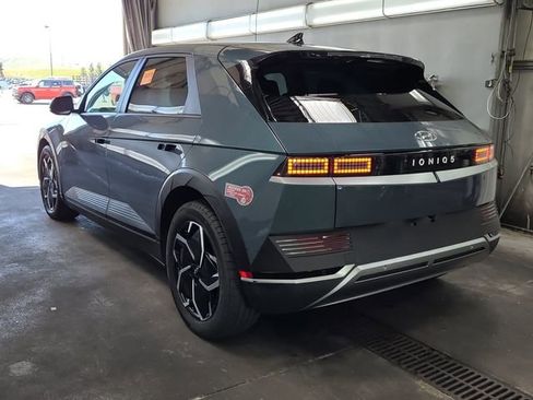 Used 2024 Hyundai Ioniq 5 SEL image 3