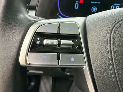 Used 2025 Kia Telluride S FWD image 14
