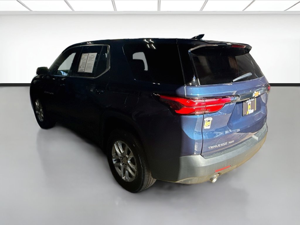 Used 2023 Chevrolet Traverse LS w/ Safety Package AWD/4WD image 8
