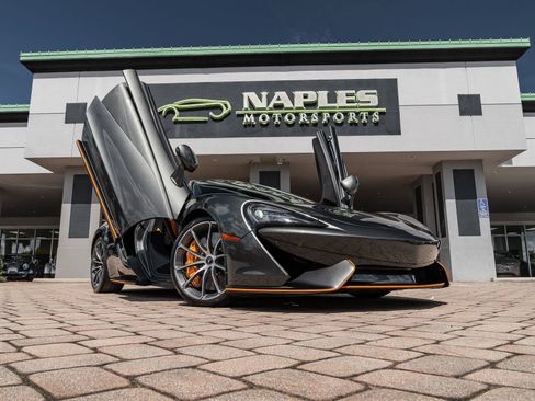 Used 2019 McLaren 570S RWD image 5