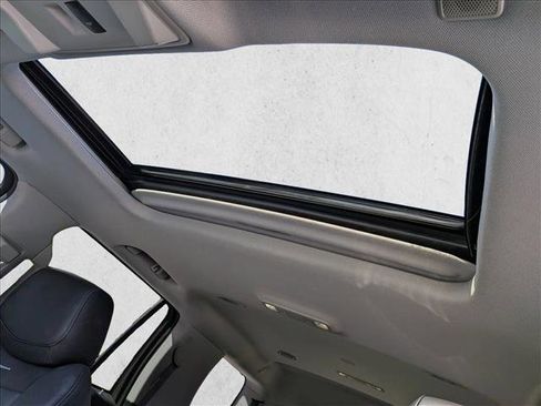 Used 2020 Cadillac Escalade Luxury image 13