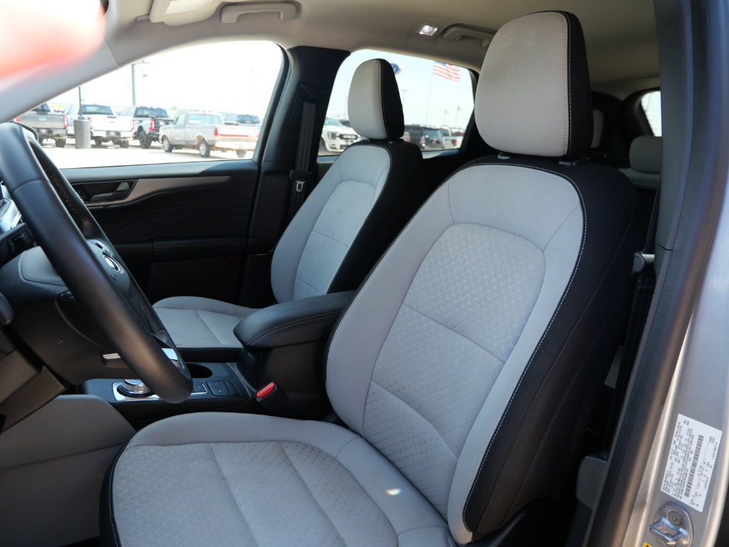 Certified 2024 Ford Escape Active FWD image 16