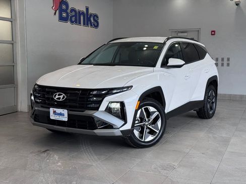 Used 2025 Hyundai Tucson SEL image 2