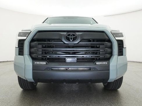 New 2026 Toyota Tundra SR5 w/ SR5 Convenience Package AWD/4WD image 31