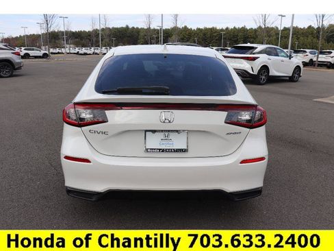 Used 2024 Honda Civic Sport image 6