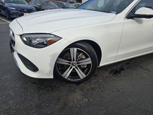 Used 2025 Mercedes-Benz C 300 4MATIC Sedan image 2