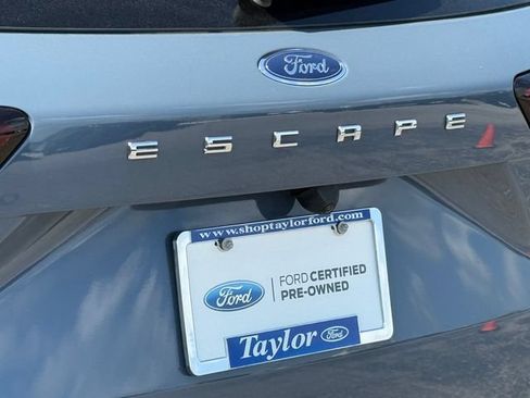 Certified 2024 Ford Escape ST-Line w/ Tech Pack #1 AWD/4WD image 27