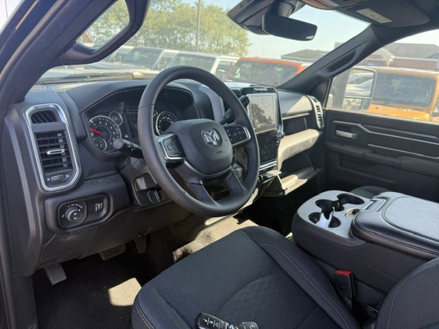 Used 2026 RAM 2500 Big Horn AWD/4WD image 5