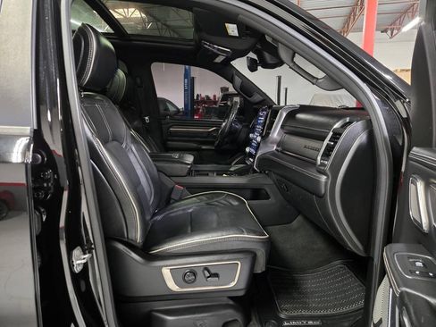 Used 2020 RAM 1500 Limited w/ Black Appearance Package AWD/4WD image 23