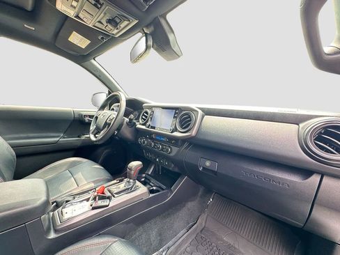 Used 2023 Toyota Tacoma TRD Pro AWD/4WD image 30