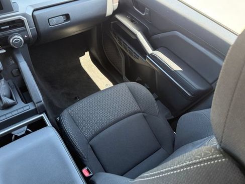 Used 2026 Toyota 4Runner SR5 AWD/4WD image 27
