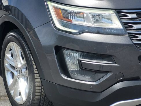 Used 2016 Ford Explorer Limited AWD/4WD image 7