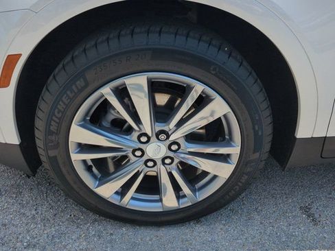 Used 2024 Cadillac XT5 Premium Luxury w/ LPO, Floor Liner Package AWD/4WD image 11