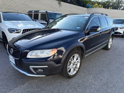 Used 2016 Volvo XC70 T5 Premier w/ Proximity Package
