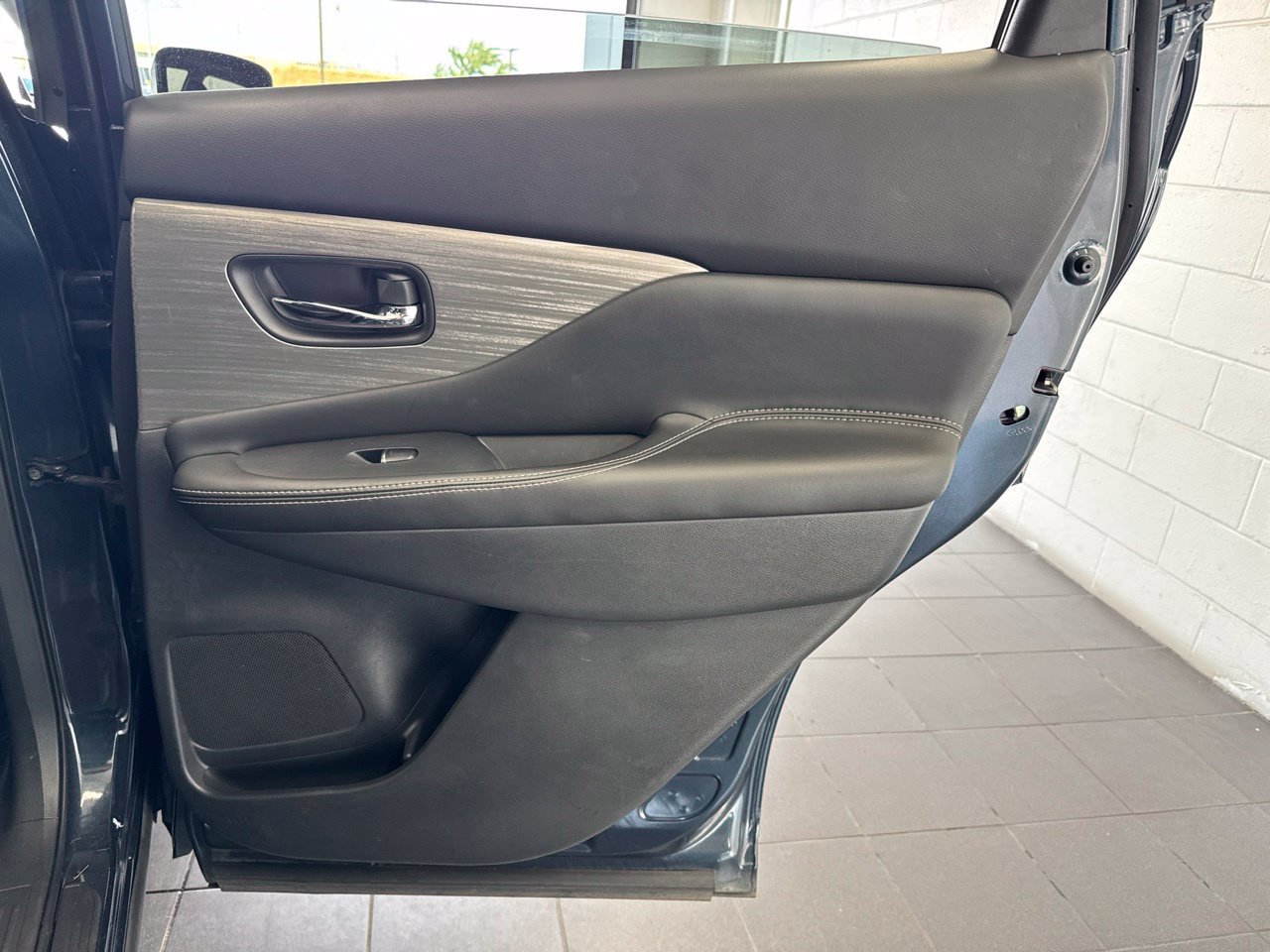 Used 2018 Nissan Murano Platinum w/ Cargo Package FWD image 46