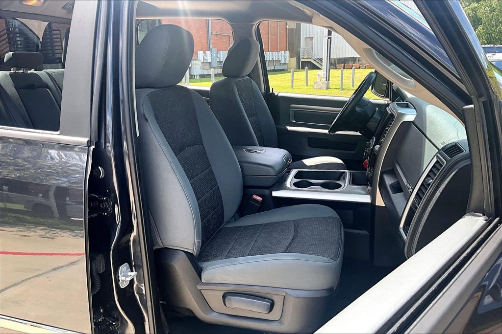 Used 2016 RAM 1500 Lone Star RWD image 10