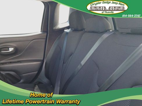 Used 2020 Jeep Renegade Altitude image 20