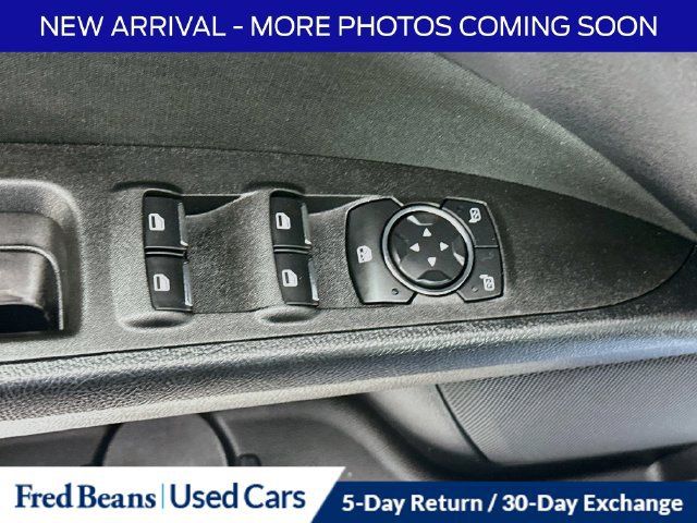 Used 2018 Ford Fusion SE w/ Fusion SE Technology Package FWD image 23