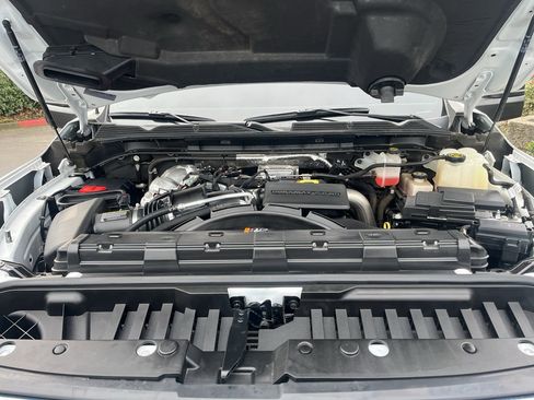 Used 2023 GMC Sierra 2500 AT4 w/ AT4 Premium Plus Package image 16