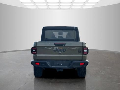Certified 2025 Jeep Gladiator Mojave AWD/4WD image 6