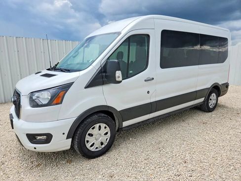 Used 2024 Ford Transit 350 XLT RWD image 2