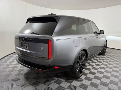 Used 2024 Land Rover Range Rover SV image 9