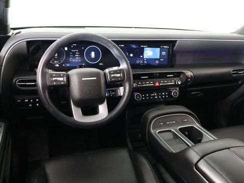 Used 2026 Hyundai Palisade Calligraphy AWD/4WD image 2