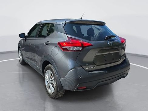 Used 2020 Nissan Kicks S FWD image 6