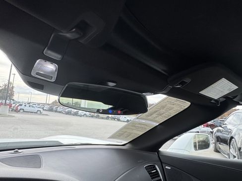 Used 2019 Chevrolet Corvette Z06 w/ Z07 Performance Package image 12