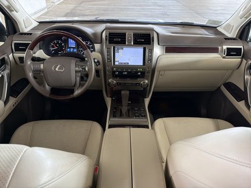 Used 2014 Lexus GX 460 Luxury AWD/4WD image 13