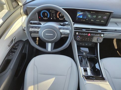 New 2026 Hyundai Tucson SEL FWD image 26