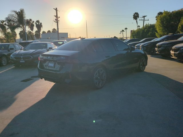 Used 2026 BMW i5 M60 w/ Executive Package AWD/4WD image 5