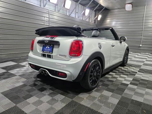 Used 2018 MINI Cooper S FWD image 6