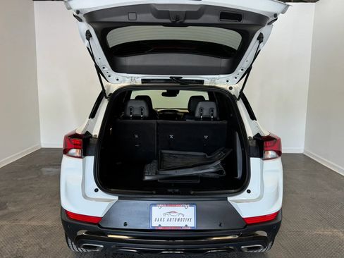 Used 2021 Chevrolet TrailBlazer ACTIV w/ Technology Package FWD image 30