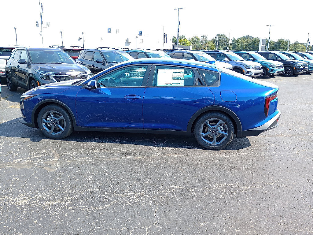 Used 2025 Kia K4 FWD image 4