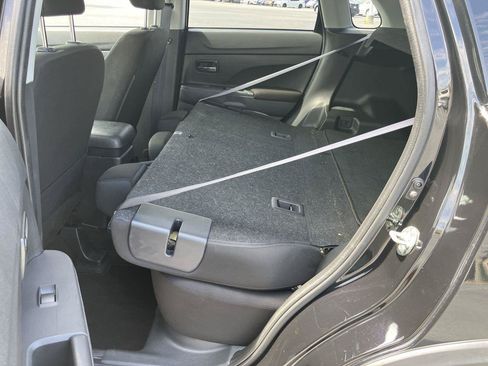 Used 2024 Mitsubishi Outlander Sport AWD image 23